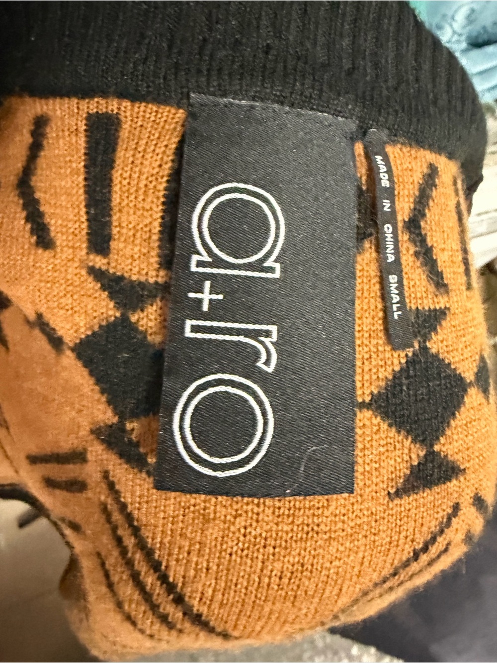 A+RO Black and Camel Geometric Knit Cardigan - Picture 4 of 4